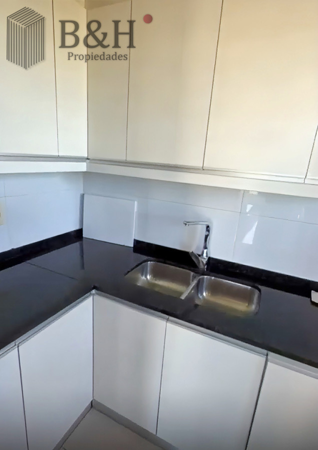 Apartamento ID.6935 - Apartamento moderno de 2 Dormitorios en Alquiler Anual sobre Roosevelt Punta del Este