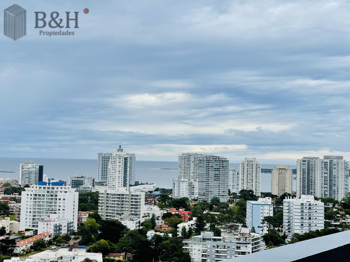 Apartamento ID.6895 - Alquiler temporario y venta de apartamento Penthouse en torre One, Playa Brava