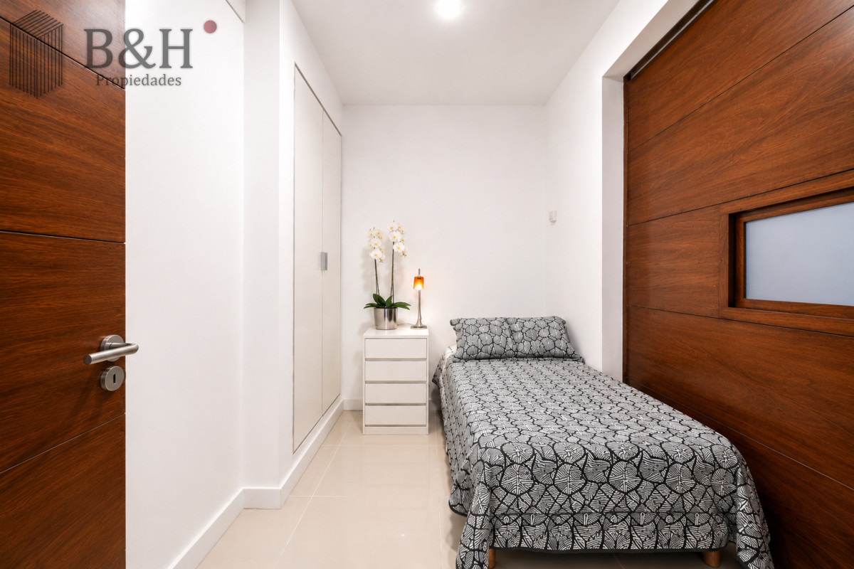 Apartamento ID.3561 - Apartamento de 2 Dormitorios y Medio en Forest Tower - Punta del Este