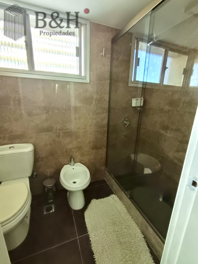Apartamento ID.6579 - Espectacular Apartamento de 3 Dormitorios en Península de Punta del Este. En Venta y Alquiler Anual