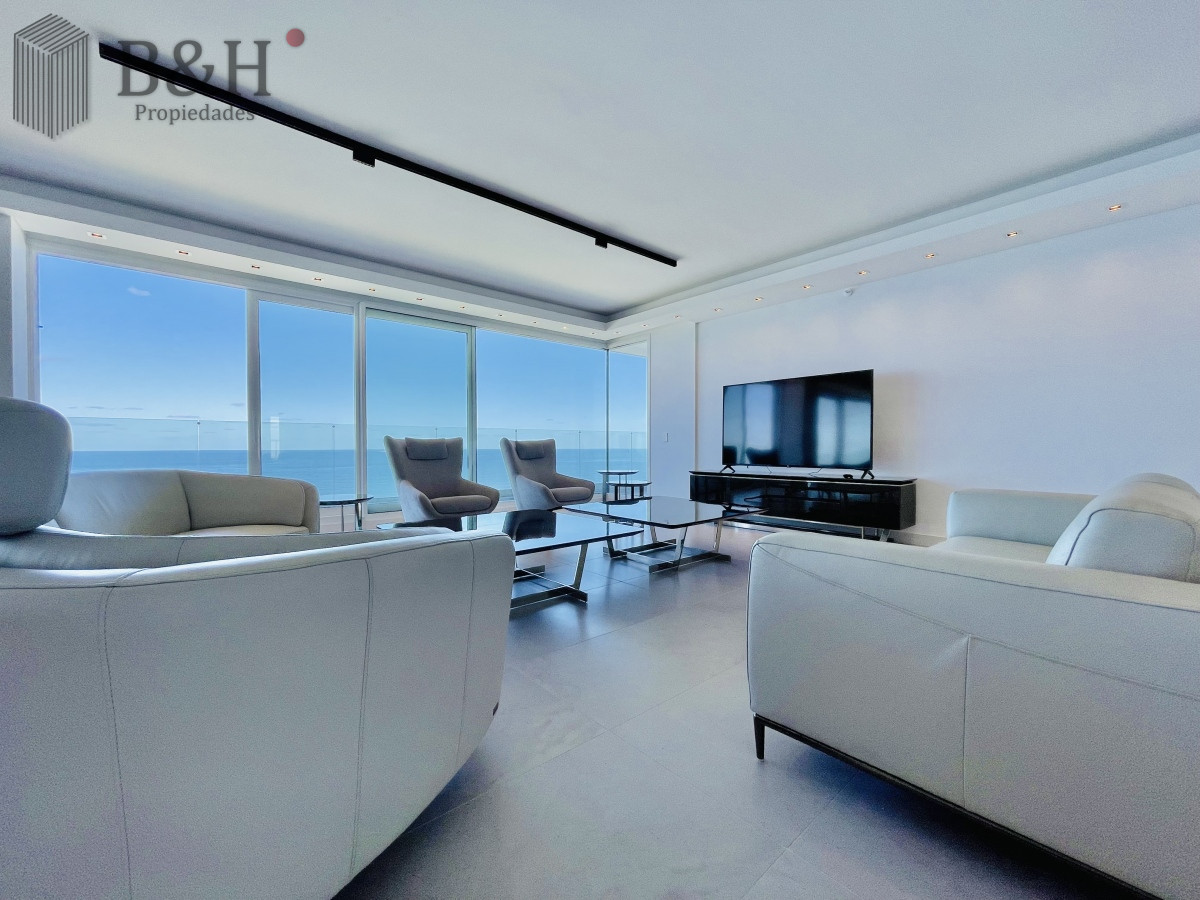 Apartamento ID.8158 - Exclusiva planta unificada Penthouse a estrenar en venta Playa Brava, Punta del Este