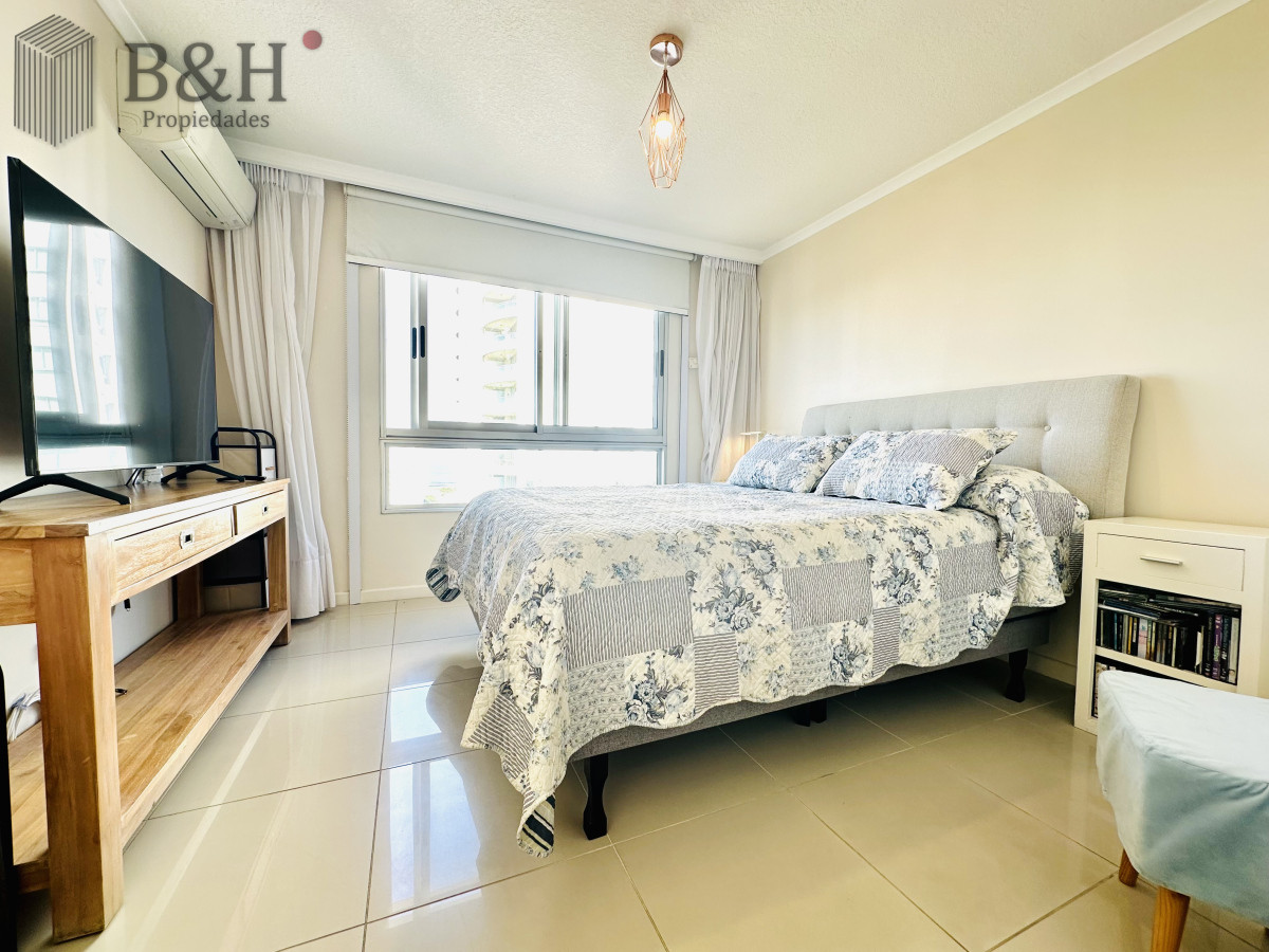 Apartamento ID.5748 - Apartamento de 3 Dormitorios en Playa Brava, Ocean Drive