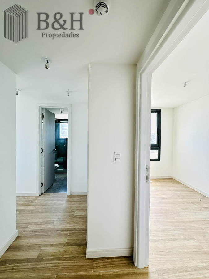 Apartamento ID.6873 - Venta de apartamento con vista al mar y muy luminoso de 2 dormitorios con 2 baños, Playa Brava Aidy Grill, Punta del Este