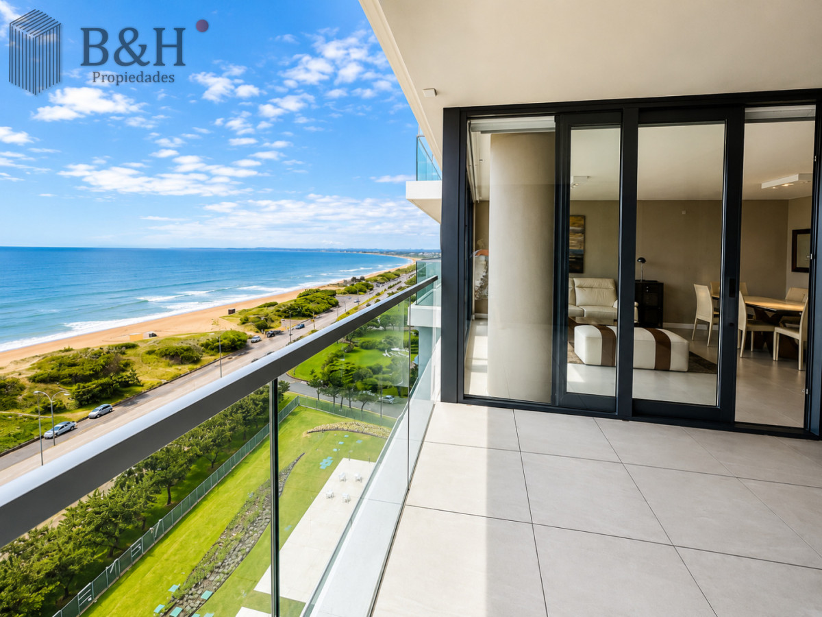 Apartamento ID.927 - Alquiler temporario de fabuloso departamento de dos dormitorios en Torre Venetian sobre Playa Mansa