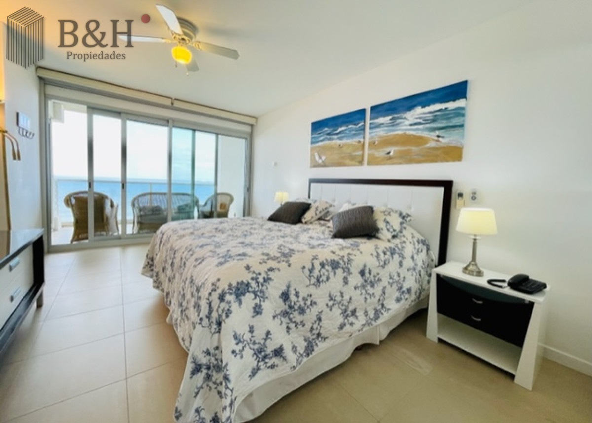 Apartamento ID.1948 - Alquiler temporario de Apartamento de 2 Dormitorios más Dependencia en Torre Le Parc, Playa Brava