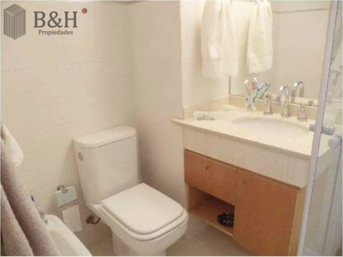 Apartamento ID.7071 - Venta y alquiler temporario de apartamento de dos dormitorios en playa Mansa, Punta del Este