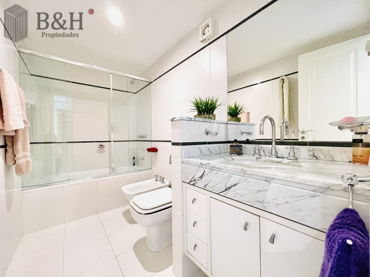 Apartamento ID.5267 - Apartamento de 2 Dormitorios y Parrillero a Pocos Metros de Playa Mansa
