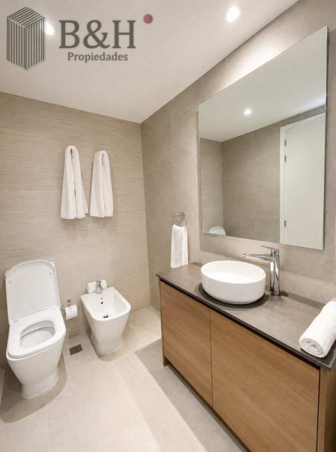 Apartamento ID.927 - Alquiler temporario de fabuloso departamento de dos dormitorios en Torre Venetian sobre Playa Mansa
