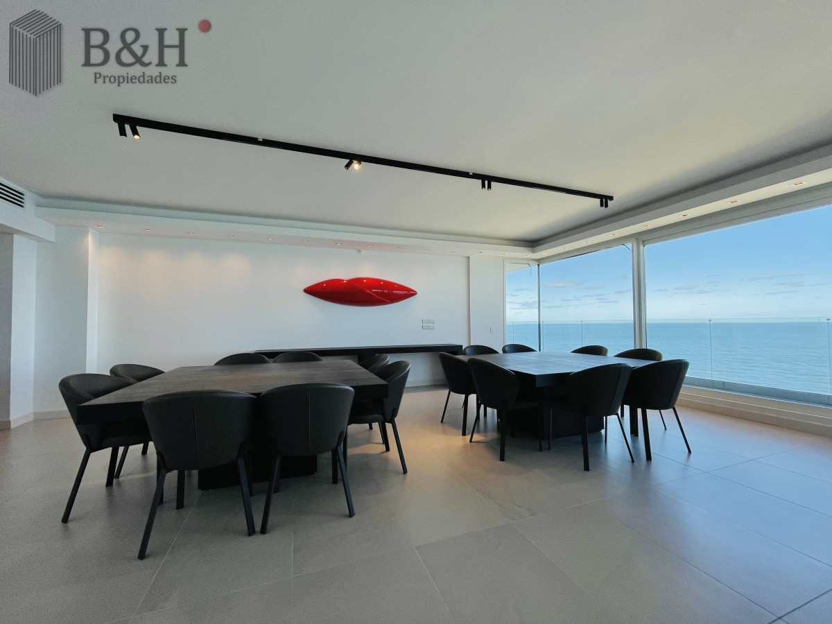 Apartamento ID.8158 - Exclusiva planta unificada Penthouse a estrenar en venta Playa Brava, Punta del Este