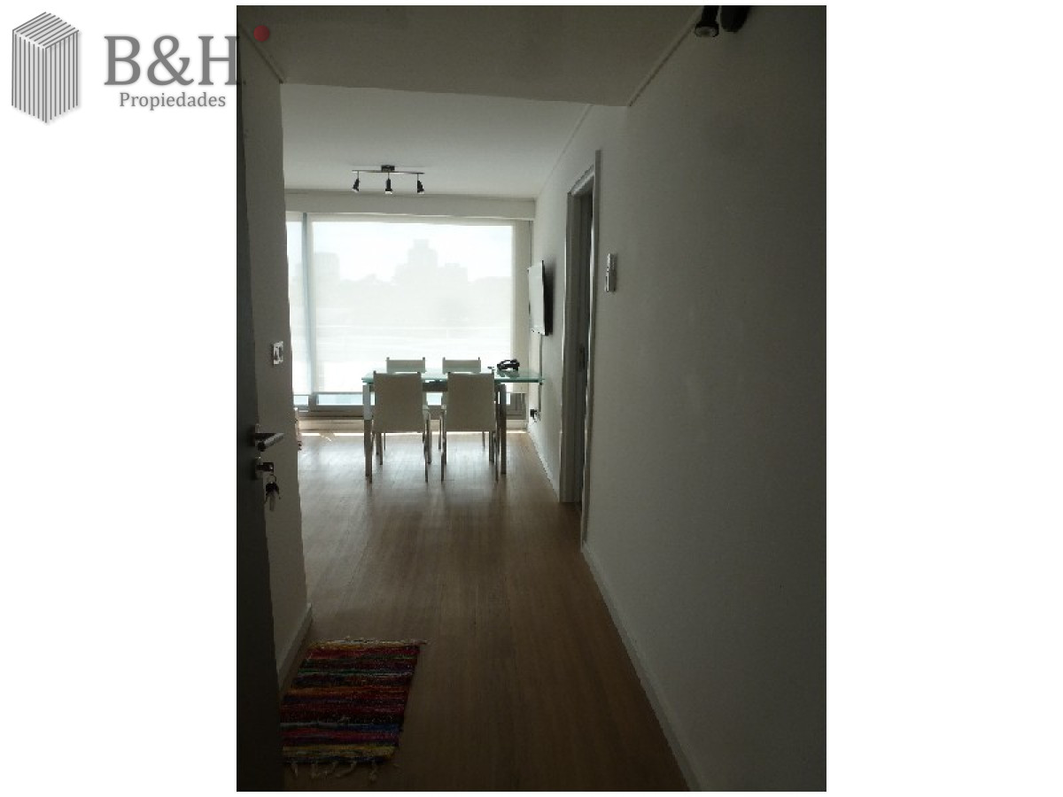Apartamento ID.4572 - Alquiler temporal de apartamento de dos dormitorios con dos baños en Playa Mansa, Punta del Este