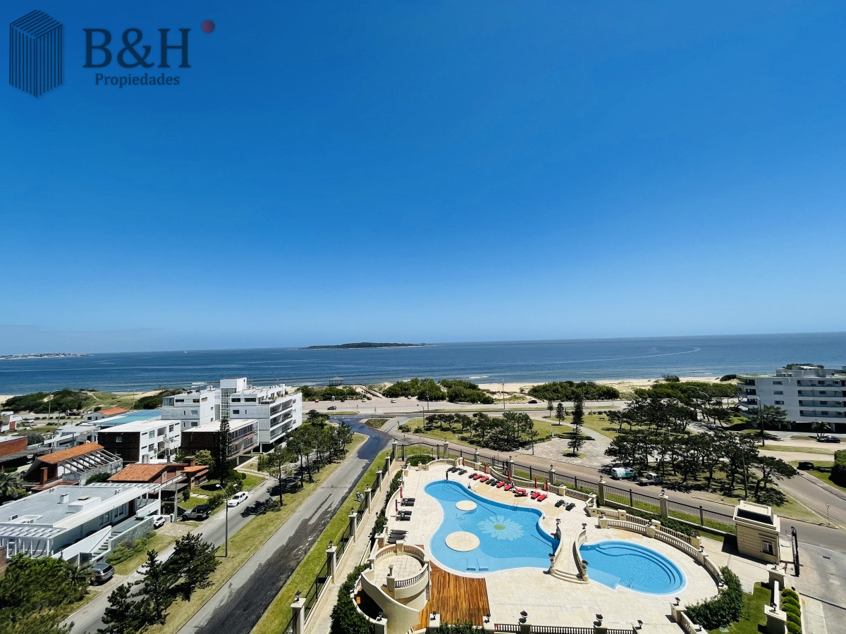 Apartamento ID.1397 - Alquiler temporario de excelente apartamento en torre Le Jardin de Playa Mansa, Punta del Este