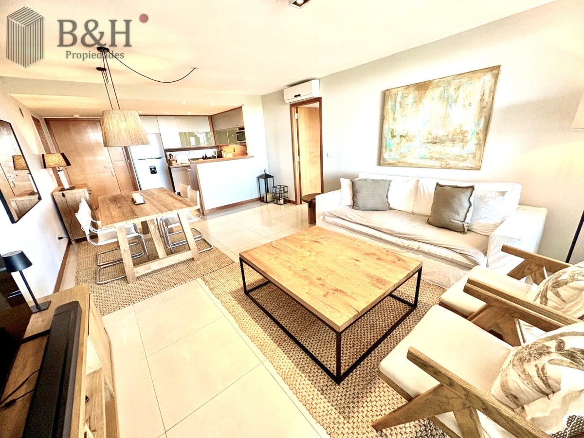 Apartamento ID.6194 - Alquiler temporal de apartamento de 2 dormitorios a pasos de Punta Shopping
