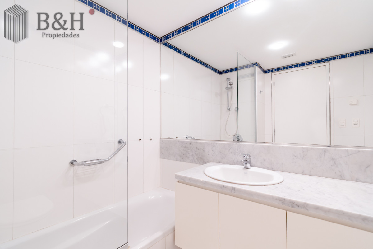 Apartamento ID.466 - Alquiler temporario de departamento premiun de tres dormitorios mas dependencia de servicio, Playa Brava