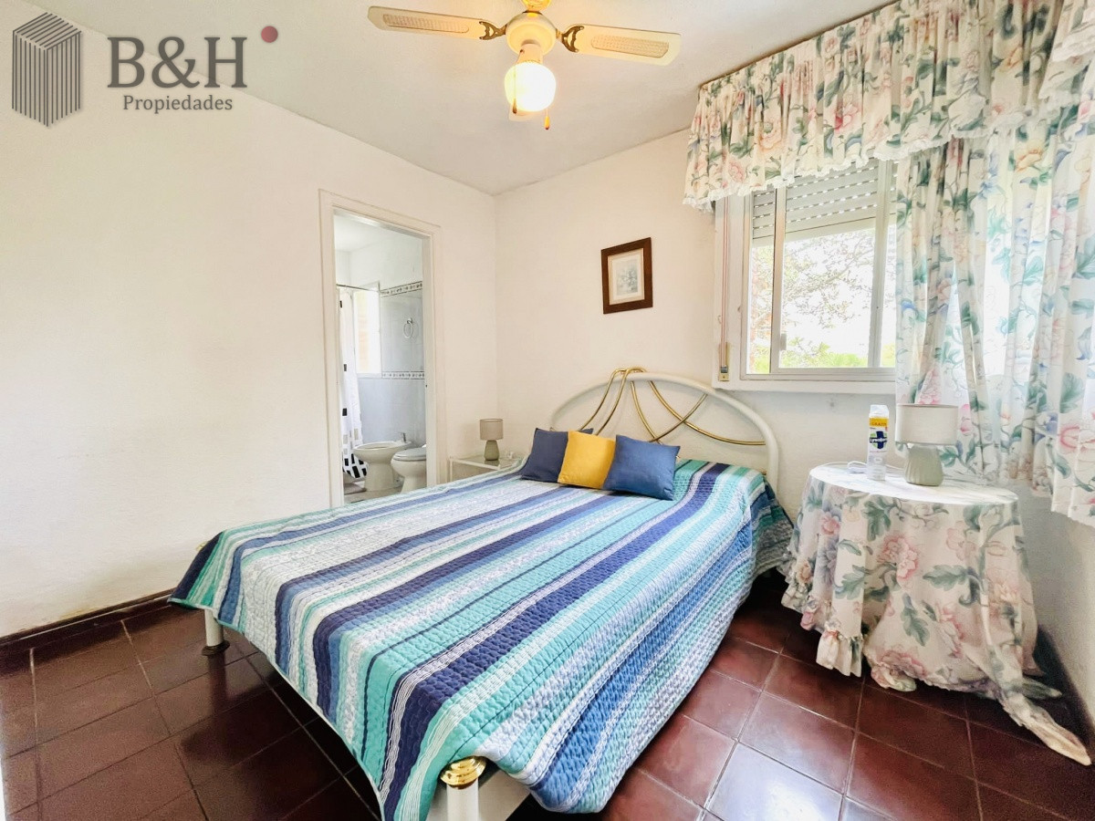 Apartamento ID.425 - Apartamento de 2 Dormitorios en Aidy Grill a Pocos Metros de Playa Brava - Venta