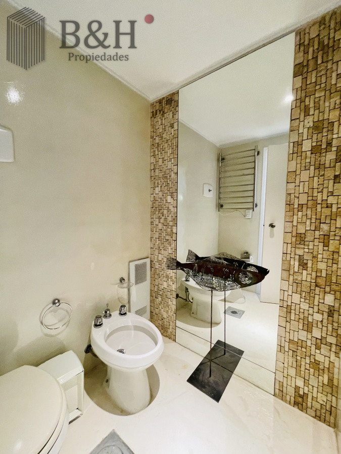 Apartamento ID.1426 - Alquiler temporario de maravilloso departamento piso alto de tres dormitorios, Peninsula, Punta del Este