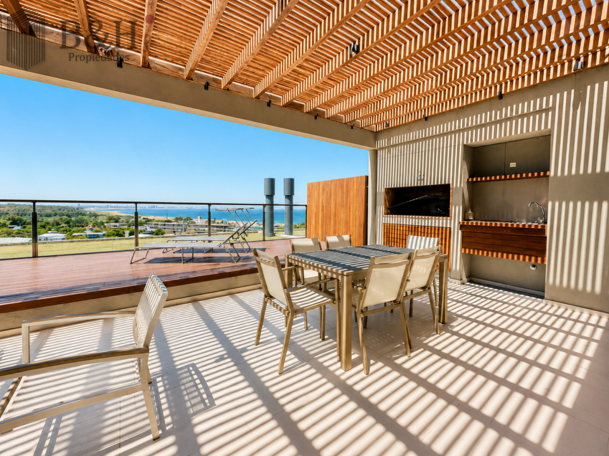 Apartamento ID.6877 - Venta y Alquiler temporario de apartamento moderno de dos dormitorios con parrillero en Punta Ballena