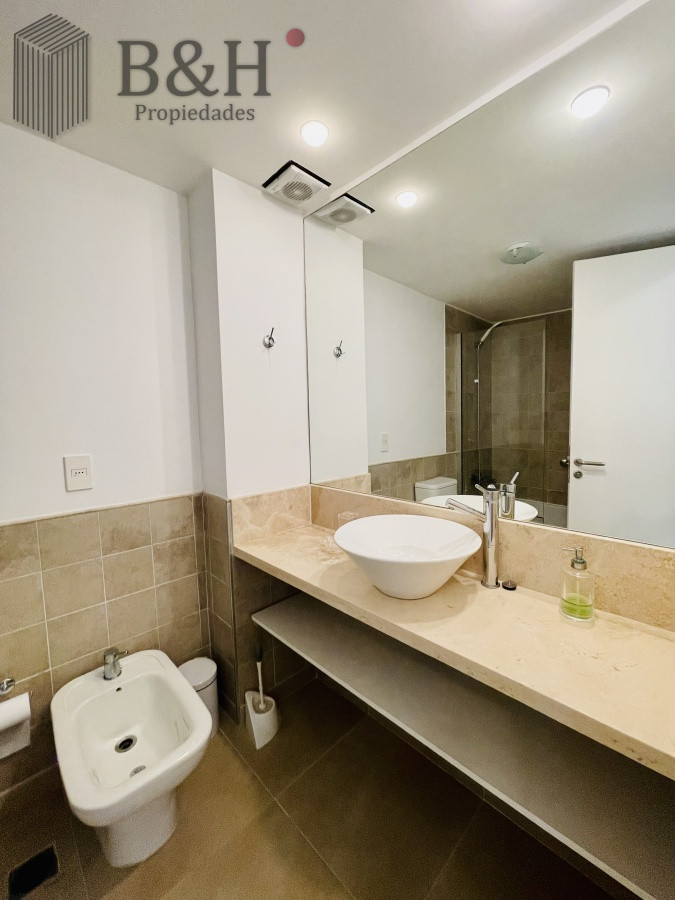 Apartamento ID.1543 - Venta y alquiler de apartamento de dos dormitorios con parrillero de uso exclusivo en Punta Ballena