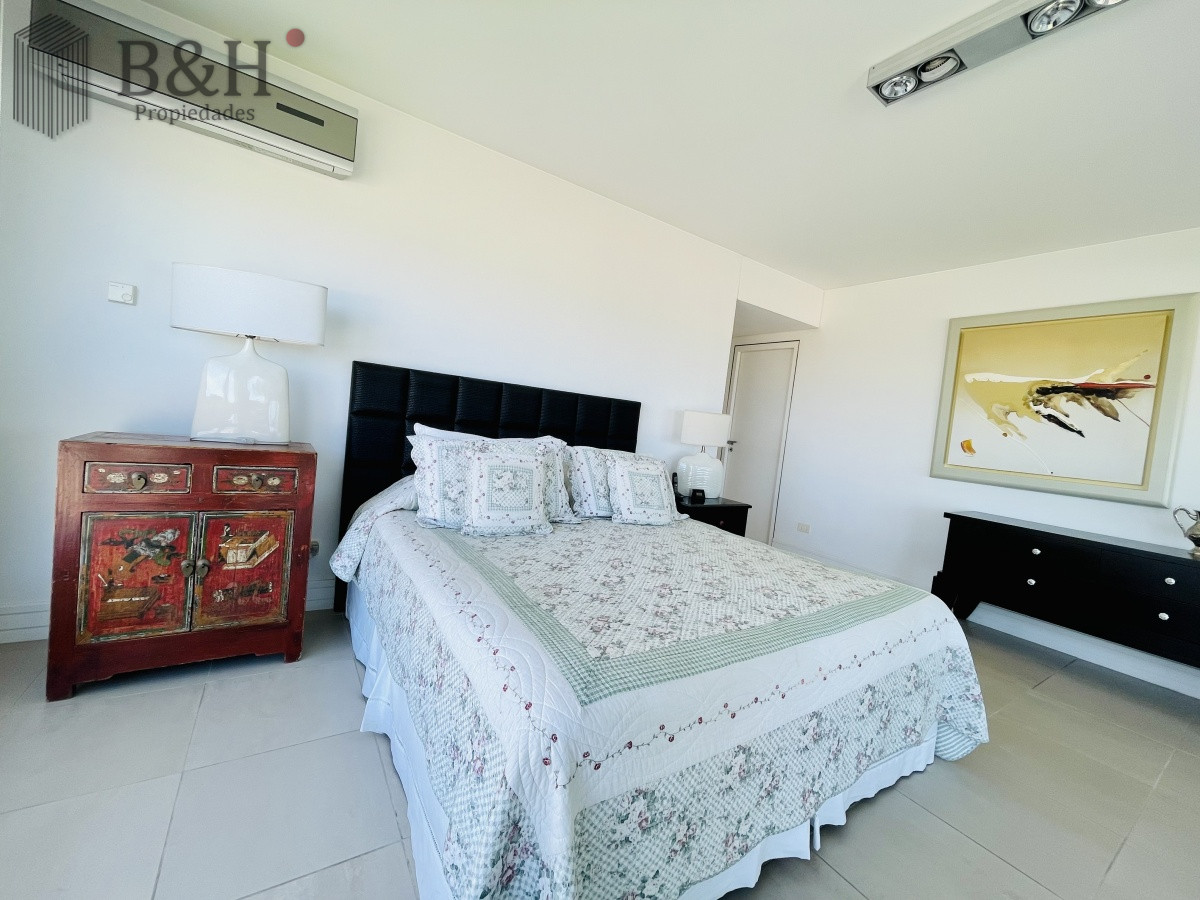 Apartamento ID.466 - Alquiler temporario de departamento premiun de tres dormitorios mas dependencia de servicio, Playa Brava