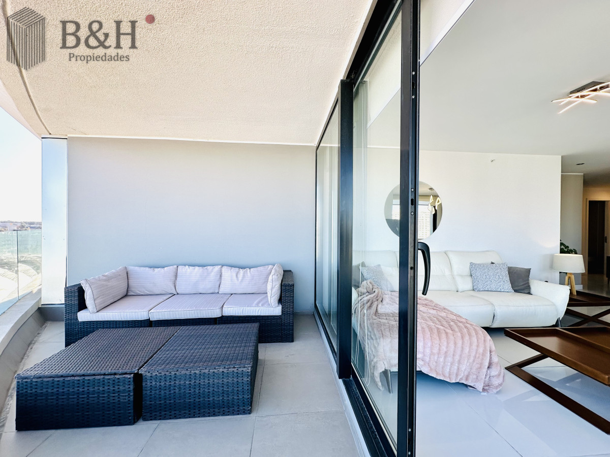 Apartamento ID.5123 - Moderno Apartamento de 3 Dormitorios en Suite, zona Hotel Enjoy, Punta del Este
