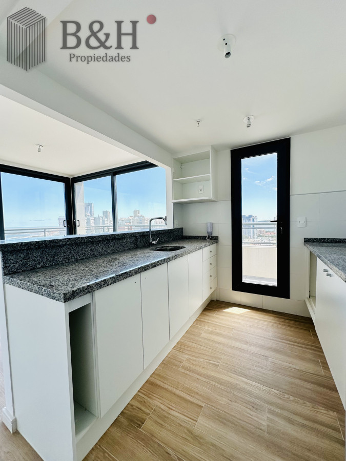 Apartamento ID.6873 - Venta de apartamento con vista al mar y muy luminoso de 2 dormitorios con 2 baños, Playa Brava Aidy Grill, Punta del Este