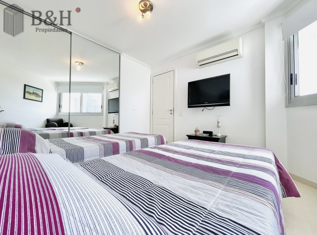 Apartamento ID.5267 - Apartamento de 2 Dormitorios y Parrillero a Pocos Metros de Playa Mansa