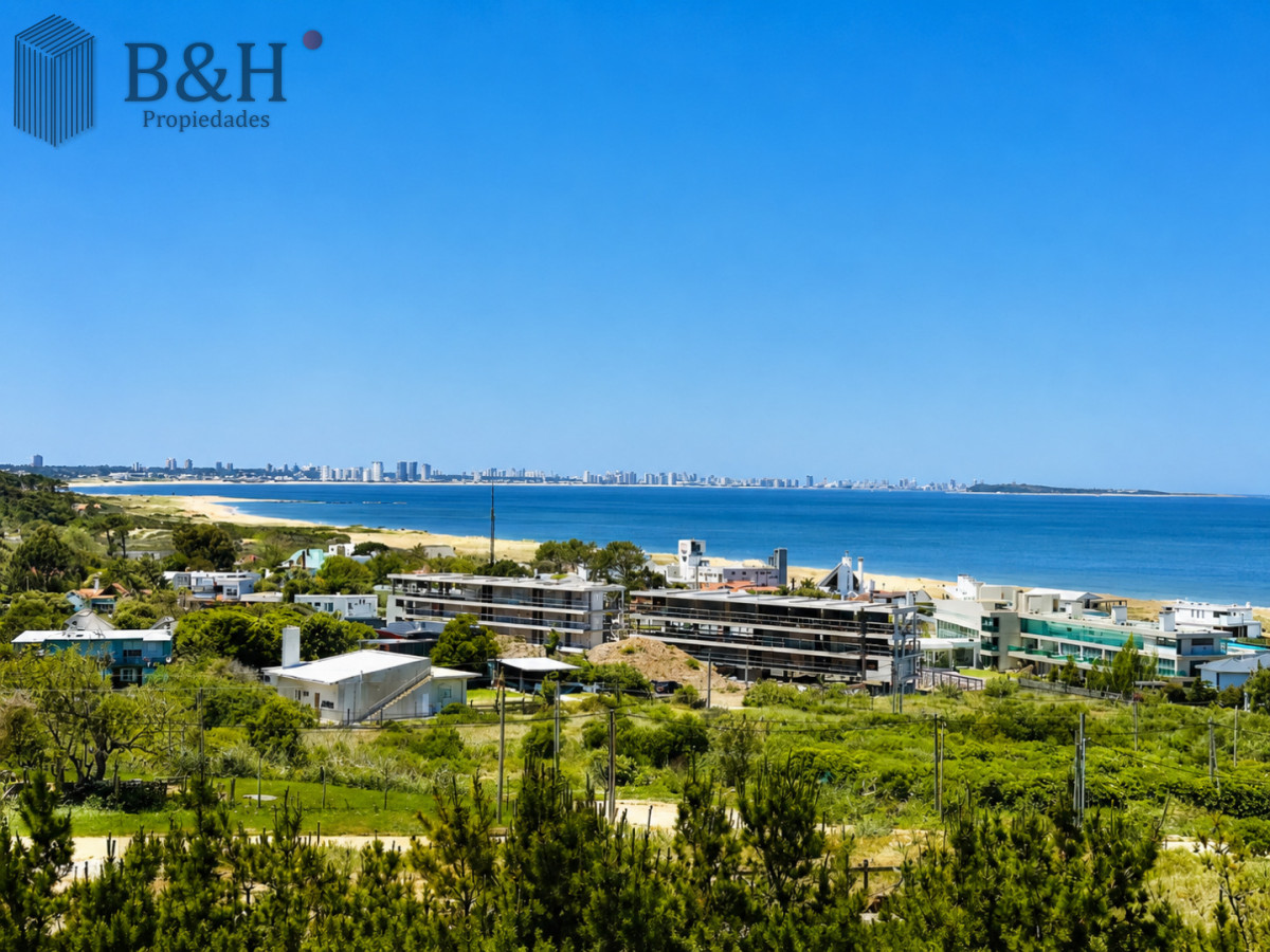 Apartamento ID.6877 - Venta y Alquiler temporario de apartamento moderno de dos dormitorios con parrillero en Punta Ballena
