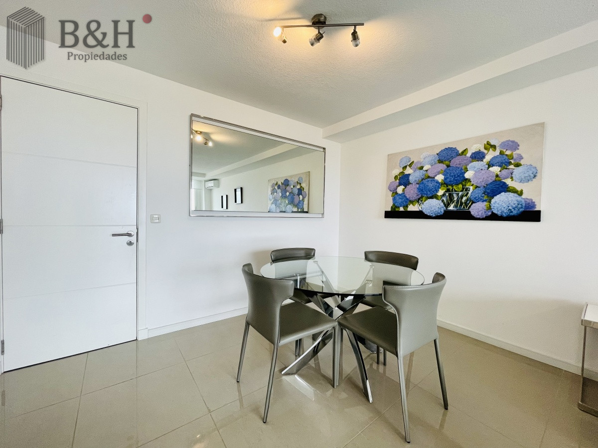 Apartamento ID.6895 - Alquiler temporario y venta de apartamento Penthouse en torre One, Playa Brava