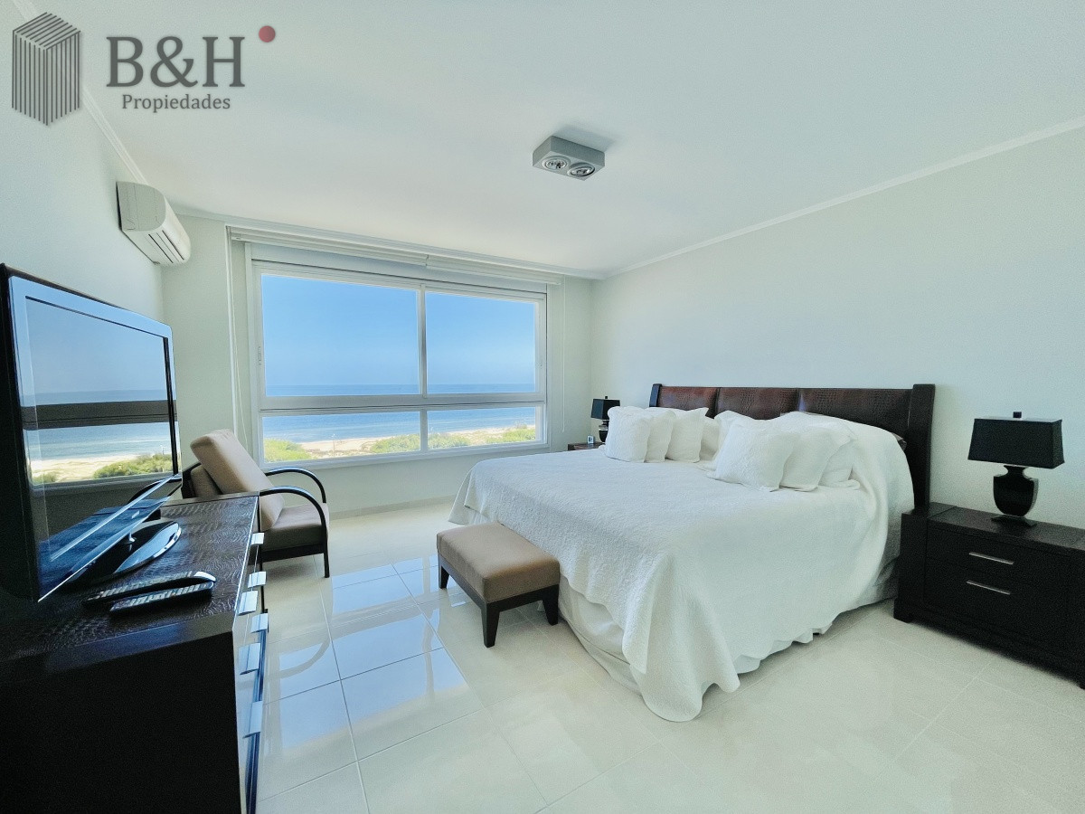 Apartamento ID.1397 - Alquiler temporario de excelente apartamento en torre Le Jardin de Playa Mansa, Punta del Este