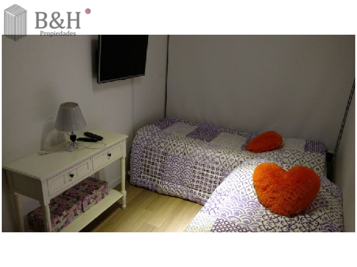 Apartamento ID.4572 - Alquiler temporal de apartamento de dos dormitorios con dos baños en Playa Mansa, Punta del Este