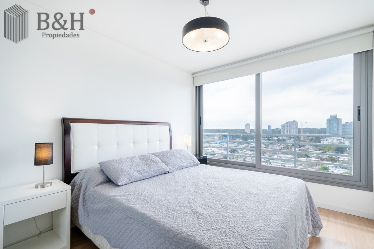 Apartamento ID.3351 - Moderno Apartamento de 2 Dormitorios - Punta del Este