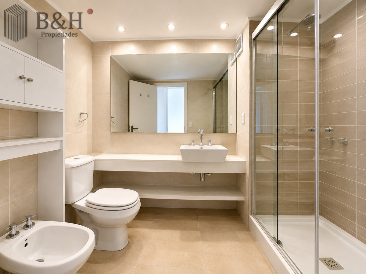 Apartamento ID.7203 - Apartamento luminoso con variedad de servicios en venta, 3 dormitorios, zona Roosevelt Playa Brava