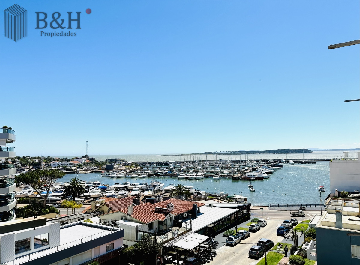Apartamento ID.1487 - Venta y alquiler temporario de apartamento de gran metraje con tres dormitorios mas dependencia de servicio en Peninsula de Punta del Este