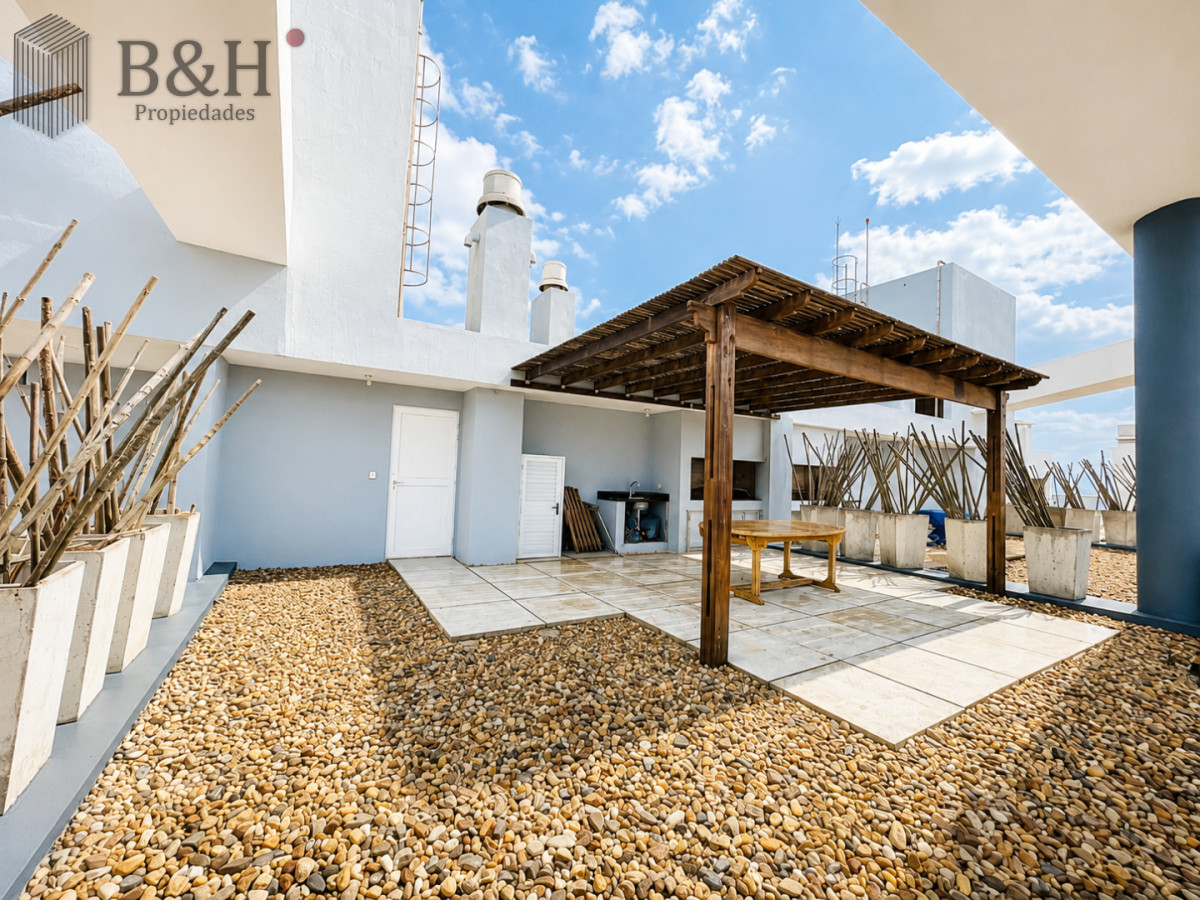 Apartamento ID.6895 - Alquiler temporario y venta de apartamento Penthouse en torre One, Playa Brava