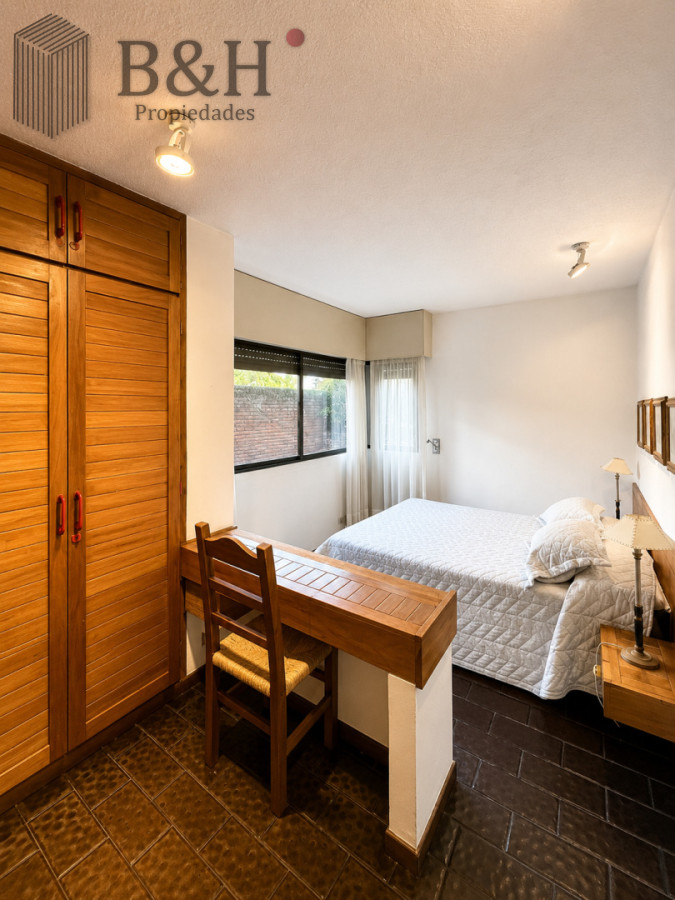 Apartamento ID.6932 - Apartamento en venta con alma de casa. Zona Península Punta del Este