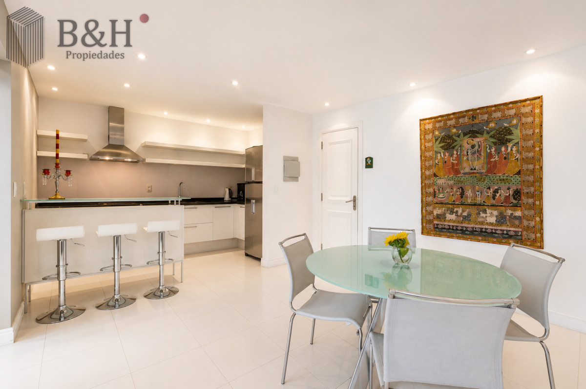 Apartamento ID.7942 - Exclusivo Penthouse de 6 Dormitorios y Barbacoa en Venta Frente al Mar, Rincón del Indio Punta del Este