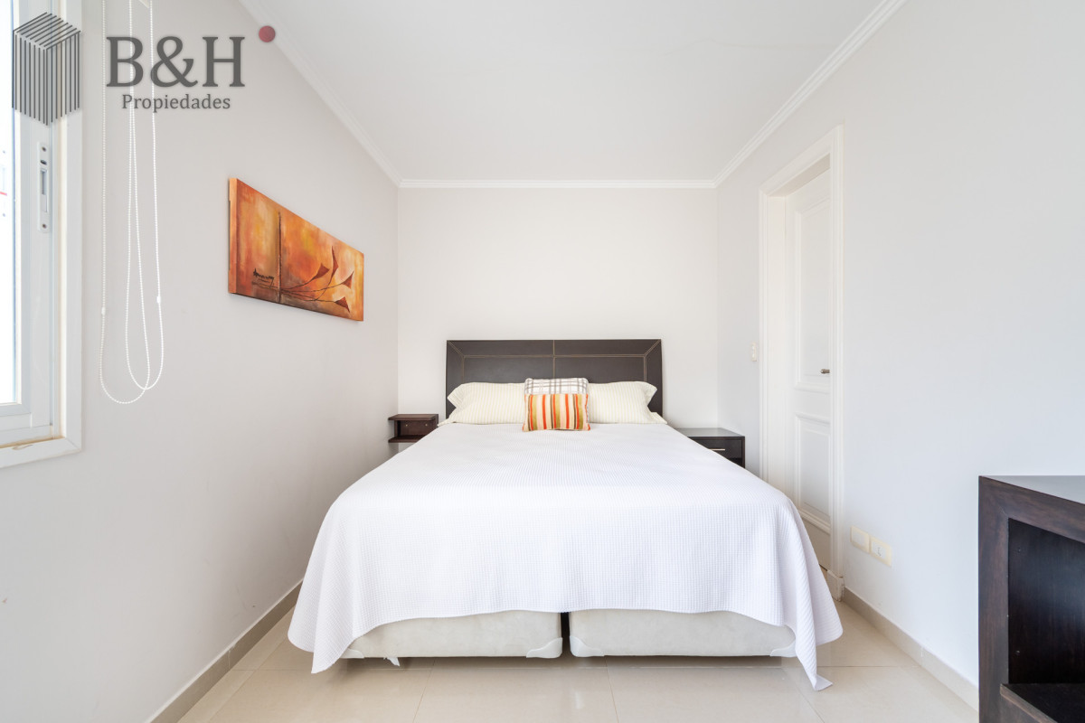 Apartamento ID.316 - Moderno Apartamento de 3 Dormitorios a Pocas Cuadras del Mar En Venta, Playa Brava