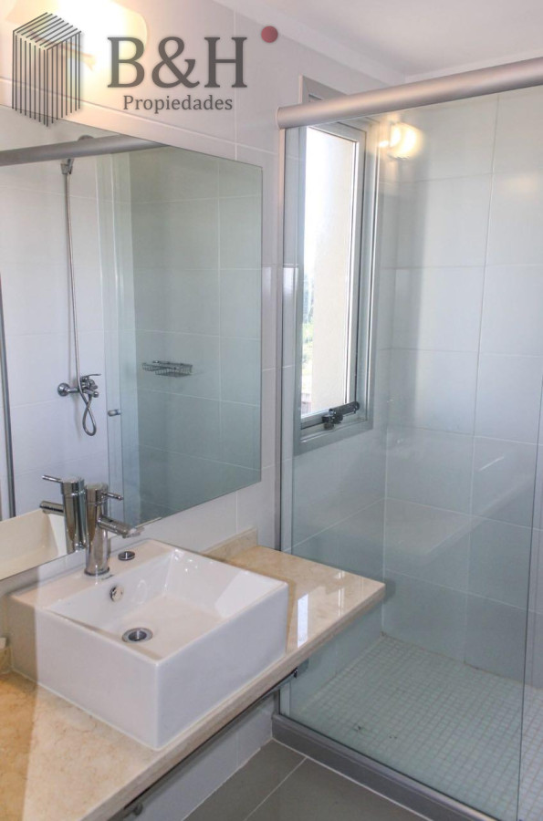Apartamento ID.849 - Apartamento de 2 Dormitorios en Playa Brava - Punta del Este