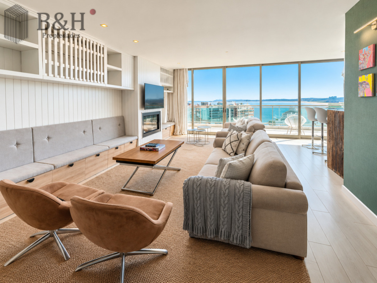 Apartamento ID.8147 - Penthouse Dúplex 5 Suites en Torre Imperiale, con Piscina Privada, Barbacoa y Vista al Mar. Playa Brava, Punta del Este