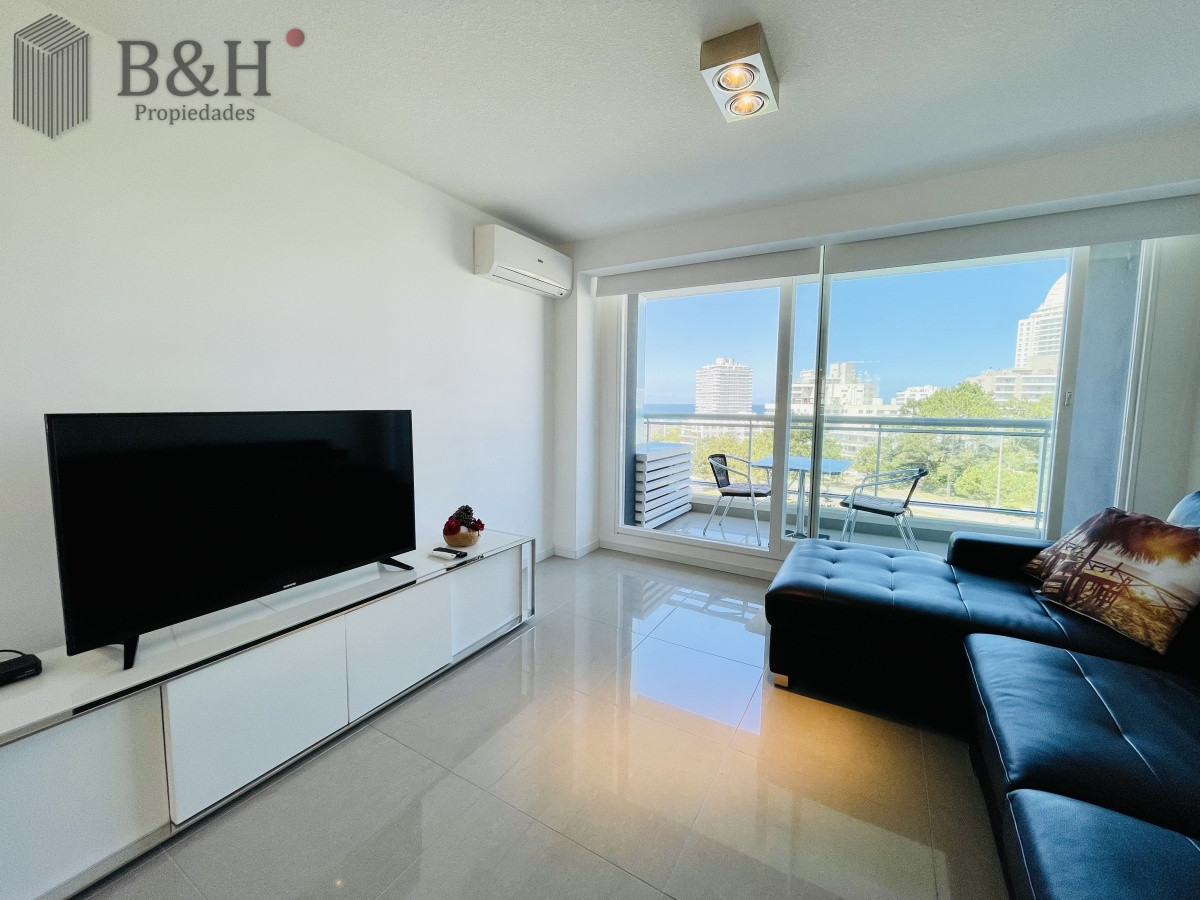 Apartamento ID.399 - Venta y alquiler temporario de apartamento de un dormitorio en torre de categoría a pasos de Playa Brava