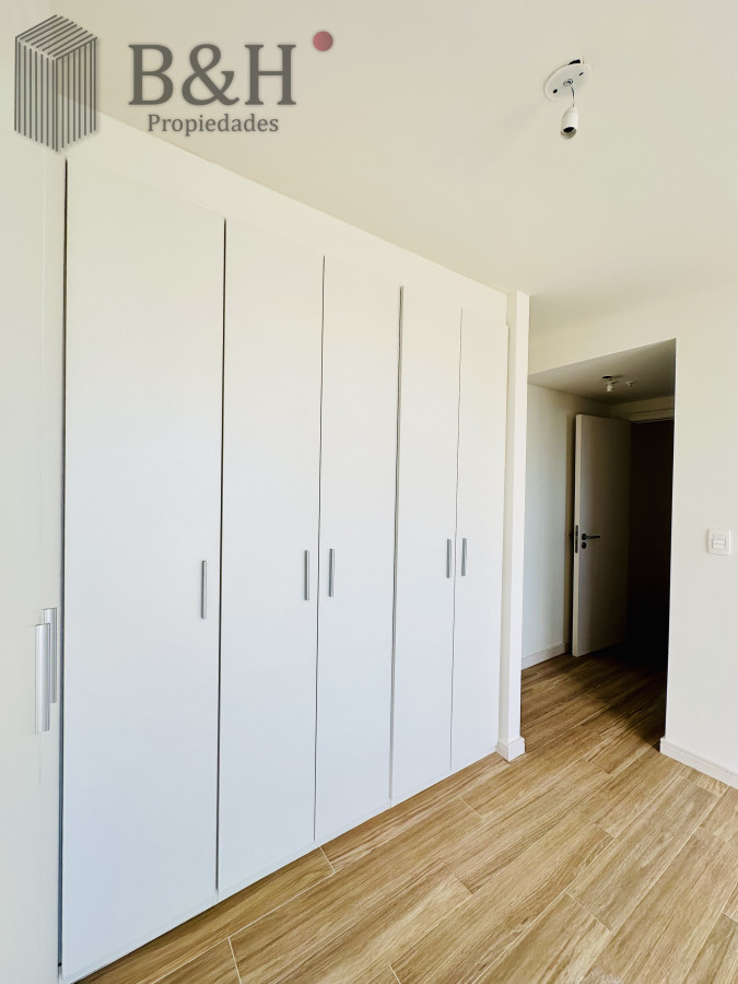 Apartamento ID.6873 - Venta de apartamento con vista al mar y muy luminoso de 2 dormitorios con 2 baños, Playa Brava Aidy Grill, Punta del Este