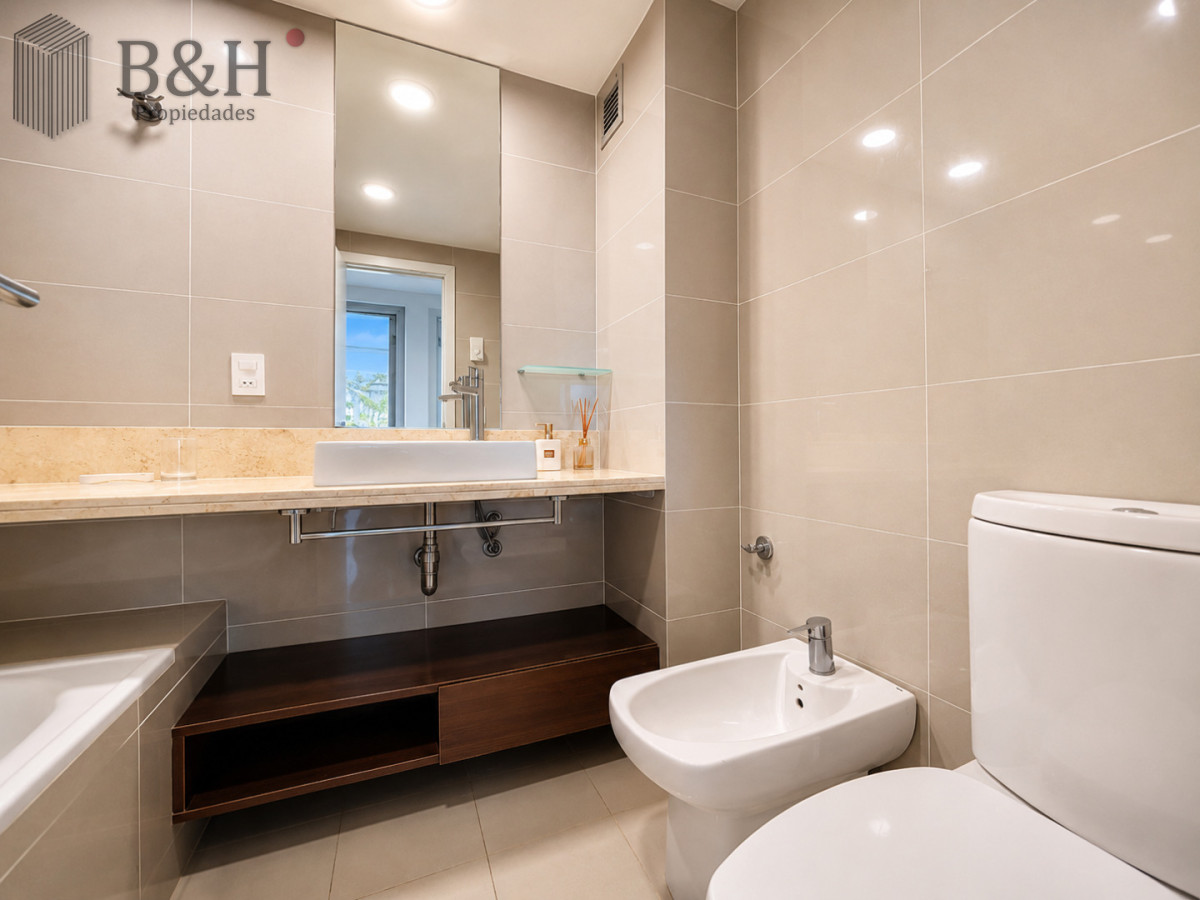 Apartamento ID.5297 - Moderno Apartamento de 2 Dormitorios sobre Roosevelt, a pasos de Playa Brava, en Alquiler Anual 