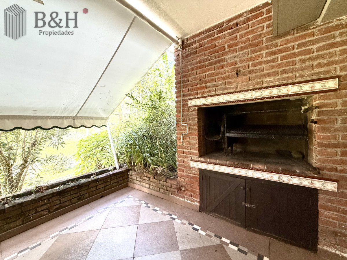 Apartamento ID.7163 - Apartamento en venta playa Mansa de 4 dormitorios y amplia terraza con parrillero propio 