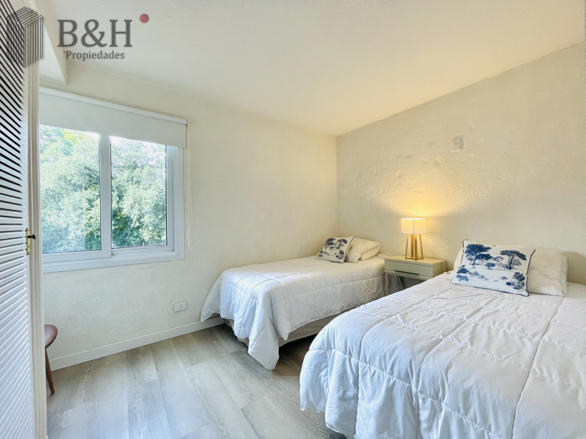 Apartamento ID.6829 - Alquiler anual o invernal de apartamento dúplex con parrillero propio en Rincón del Indio