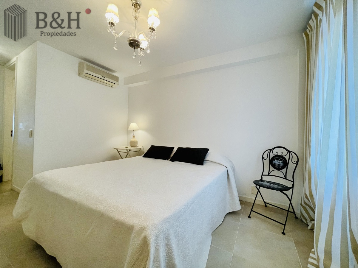 Apartamento ID.1543 - Venta y alquiler de apartamento de dos dormitorios con parrillero de uso exclusivo en Punta Ballena