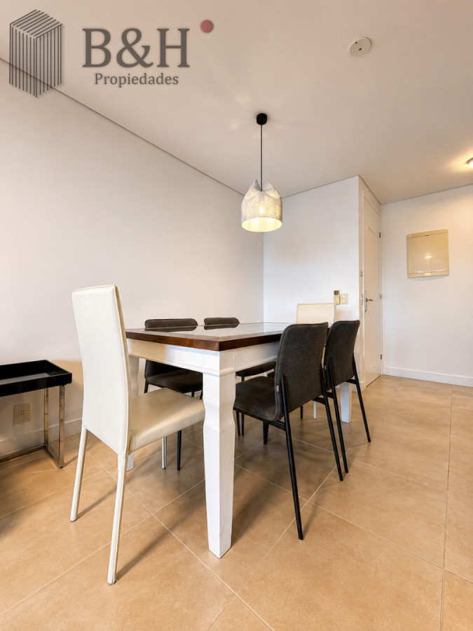 Apartamento ID.7943 - Venta de apartamento de 2 Dormitorios con Parrillero y Vistas al Mar, Punta Ballena 