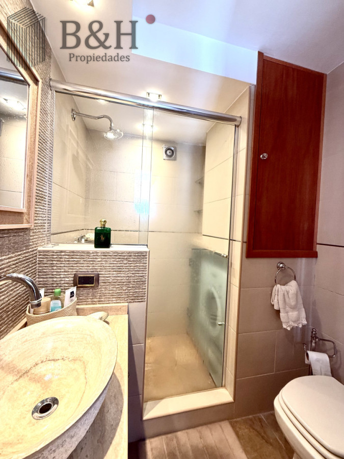 Apartamento ID.7163 - Apartamento en venta playa Mansa de 4 dormitorios y amplia terraza con parrillero propio 