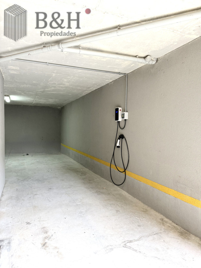 Apartamento ID.7065 - Venta de hermoso departamento de 2 dormitorios más parrillero en Punta Ballena 