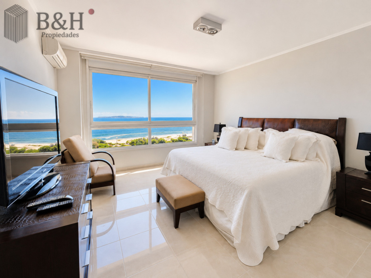 Apartamento ID.1397 - Alquiler temporario de excelente apartamento en torre Le Jardin de Playa Mansa, Punta del Este
