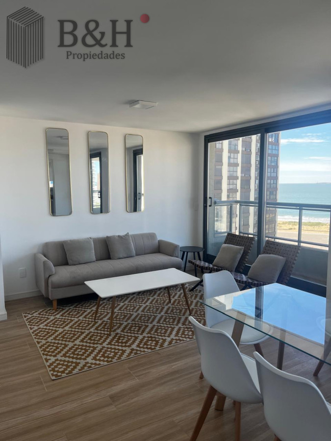 Apartamento ID.4542 - Moderno Apartamento de 2 Dormitorios en Playa Brava, Punta del Este