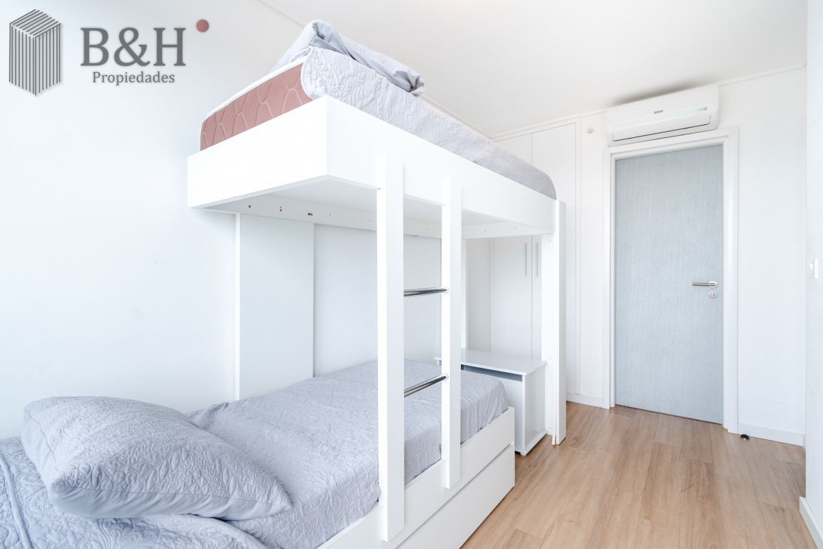 Apartamento ID.3351 - Moderno Apartamento de 2 Dormitorios - Punta del Este
